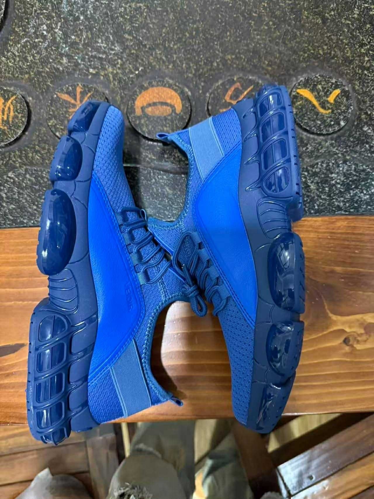 Fashionable Versatile Student Running Cloth Sneakers